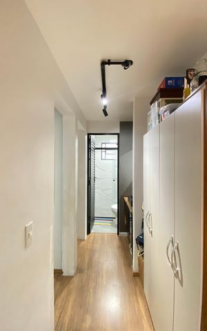 Apartamento à venda com 45m², 2 quartos e 1 vaga Apartamento à venda com 45m², 2 quartos e 1 vagaCorredor - Quartos