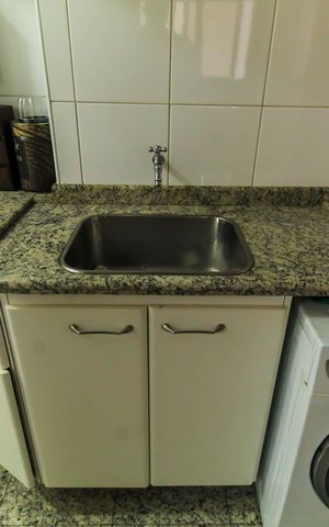 Apartamento à venda com 140m², 2 quartos e 3 vagas Apartamento à venda com 140m², 2 quartos e 3 vagasÁrea de Serviço