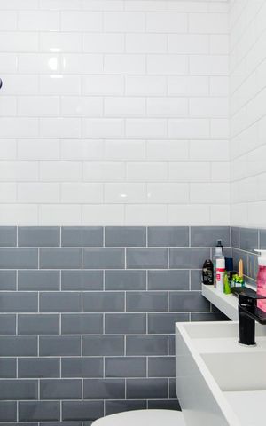 Apartamento à venda com 56m², 2 quartos e 1 vagaBanheiro Social