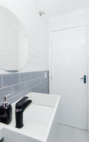 Apartamento à venda com 56m², 2 quartos e 1 vagaBanheiro Social