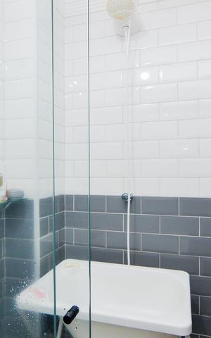 Apartamento à venda com 56m², 2 quartos e 1 vagaBanheiro Social