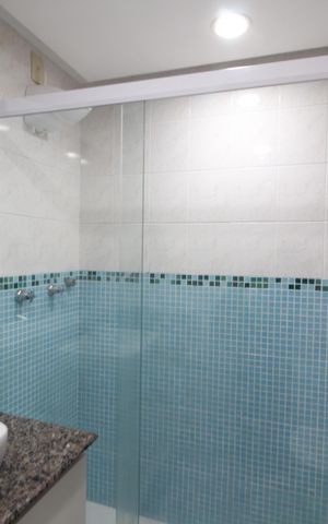 Casa à venda com 125m², 4 quartos e 2 vagasBanheiro Social