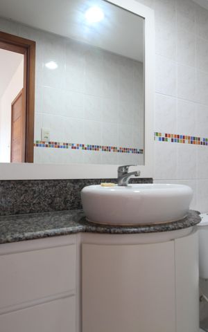 Casa à venda com 125m², 4 quartos e 2 vagasLavabo
