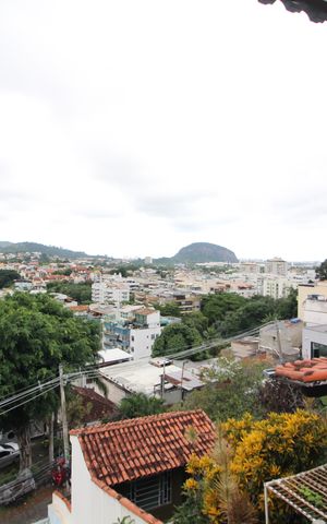 Casa à venda com 125m², 4 quartos e 2 vagasQuarto 4 - Vista