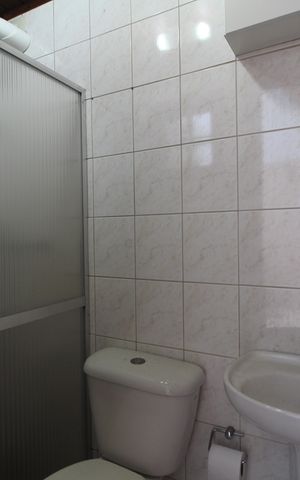 Casa à venda com 125m², 4 quartos e 2 vagasBanheiro de Serviço