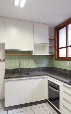 Casa à venda com 125m², 4 quartos e 2 vagasCozinha