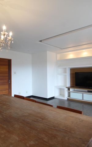 Casa à venda com 125m², 4 quartos e 2 vagasSala