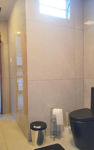 Casa à venda com 80m², 2 quartos e 1 vagaBanheiro