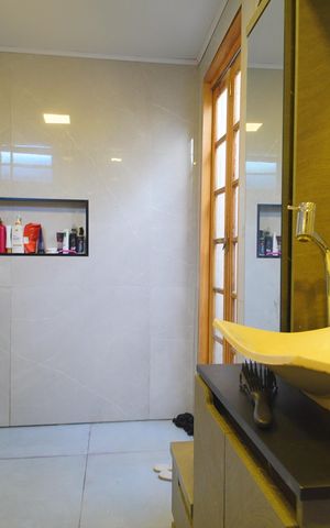 Casa à venda com 80m², 2 quartos e 1 vagaBanheiro