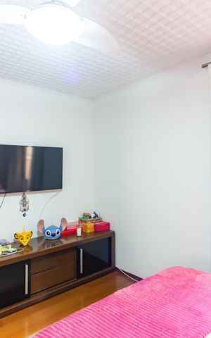 Casa à venda com 185m², 3 quartos e 2 vagas