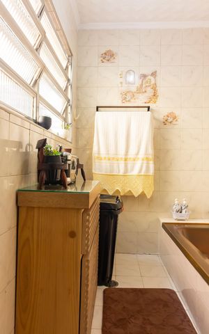 Casa à venda com 185m², 3 quartos e 2 vagas