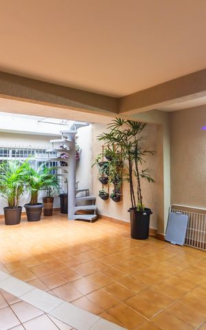 Casa à venda com 185m², 3 quartos e 2 vagas