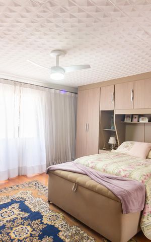 Casa à venda com 185m², 3 quartos e 2 vagas