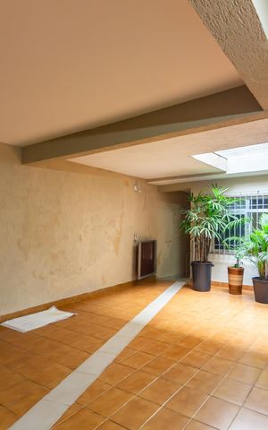 Casa à venda com 185m², 3 quartos e 2 vagas