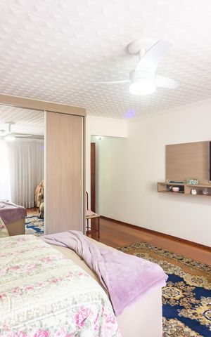 Casa à venda com 185m², 3 quartos e 2 vagas