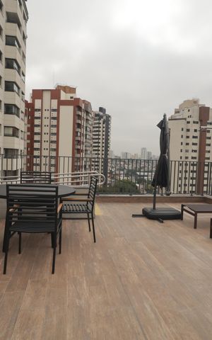 Apartamento à venda com 24m², 1 quarto e sem vagaÁrea comum - Piscina