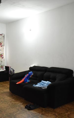 Casa à venda com 120m², 2 quartos e 2 vagasSala