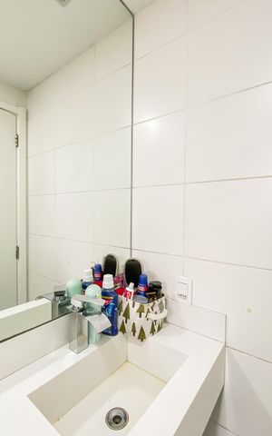 Apartamento à venda com 41m², 2 quartos e 1 vaga Apartamento à venda com 41m², 2 quartos e 1 vagaBanheiro