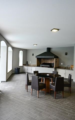 Casa à venda com 1406m², 4 quartos e 4 vagasChurrasqueira