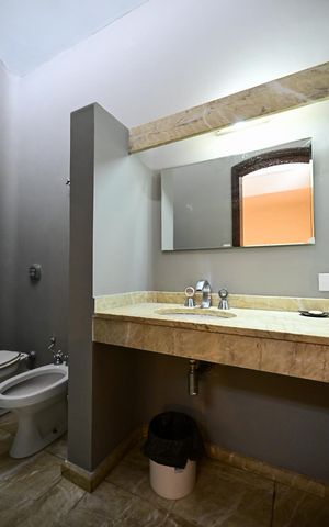 Casa à venda com 1406m², 4 quartos e 4 vagasLavabo do Salão de Festa