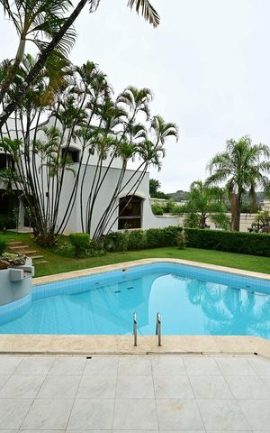 Casa à venda com 1406m², 4 quartos e 4 vagasPiscina