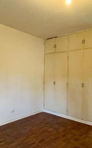 Casa à venda com 206m², 4 quartos e 2 vagas Casa à venda com 206m², 4 quartos e 2 vagasSuite