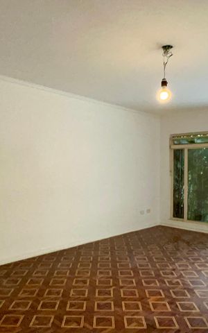 Casa à venda com 206m², 4 quartos e 2 vagas Casa à venda com 206m², 4 quartos e 2 vagasSala