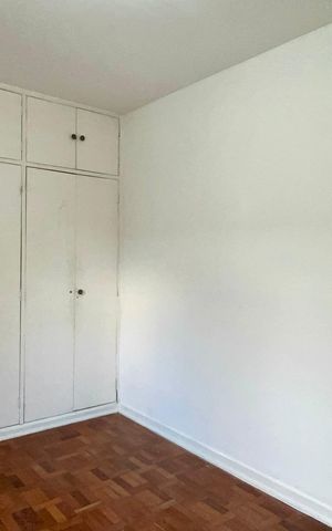 Casa à venda com 206m², 4 quartos e 2 vagas Casa à venda com 206m², 4 quartos e 2 vagasQuarto 1