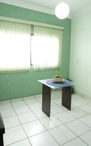 Casa à venda com 300m², 3 quartos e 3 vagas