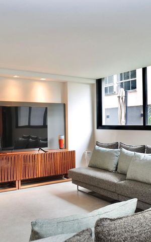 Apartamento à venda com 143m², 4 quartos e 3 vagas Apartamento à venda com 143m², 4 quartos e 3 vagasÁrea comum - Salão de festas