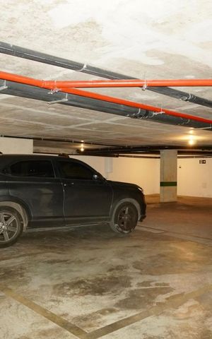 Apartamento à venda com 143m², 4 quartos e 3 vagas Apartamento à venda com 143m², 4 quartos e 3 vagasGaragem (3 vagas)