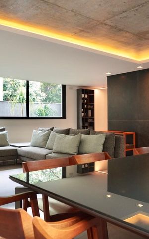 Apartamento à venda com 143m², 4 quartos e 3 vagas Apartamento à venda com 143m², 4 quartos e 3 vagasÁrea comum - Salão de festas