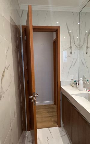 Casa de condomínio para alugar com 147m², 3 quartos e 2 vagas Casa de condomínio para alugar com 147m², 3 quartos e 2 vagasBanheiro