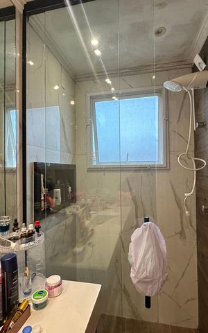 Casa de condomínio para alugar com 147m², 3 quartos e 2 vagas Casa de condomínio para alugar com 147m², 3 quartos e 2 vagasBanheiro da Suíte