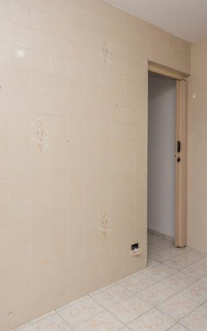 Casa à venda com 180m², 4 quartos e 2 vagasCozinha - Edícula