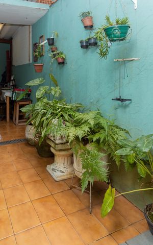 Casa à venda com 180m², 4 quartos e 2 vagasQuintal