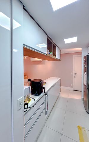 Apartamento à venda com 102m², 3 quartos e 2 vagasCozinha