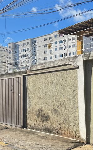Casa para alugar com 350m², 5 quartos e 2 vagasFachada