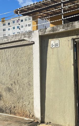 Casa para alugar com 350m², 5 quartos e 2 vagasFachada