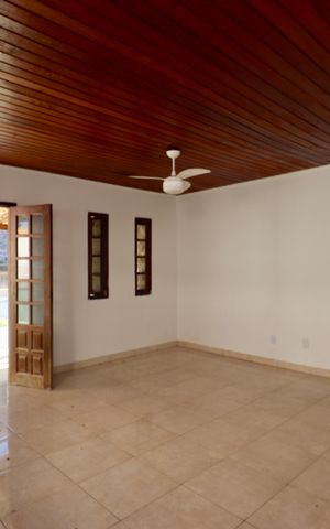 Casa para alugar com 350m², 5 quartos e 2 vagasQuarto 3
