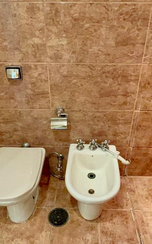 Apartamento à venda com 107m², 3 quartos e 1 vaga Apartamento à venda com 107m², 3 quartos e 1 vagaBanheiro