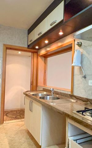 Apartamento à venda com 107m², 3 quartos e 1 vaga Apartamento à venda com 107m², 3 quartos e 1 vagaCozinha