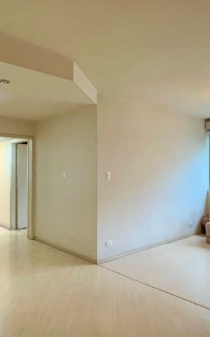 Apartamento à venda com 107m², 3 quartos e 1 vaga Apartamento à venda com 107m², 3 quartos e 1 vagaSala
