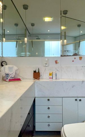 Apartamento à venda com 150m², 3 quartos e 2 vagas Apartamento à venda com 150m², 3 quartos e 2 vagasBanheiro da Suíte