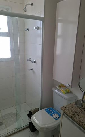 Apartamento para alugar com 107m², 2 quartos e 2 vagas Apartamento para alugar com 107m², 2 quartos e 2 vagasBanheiro