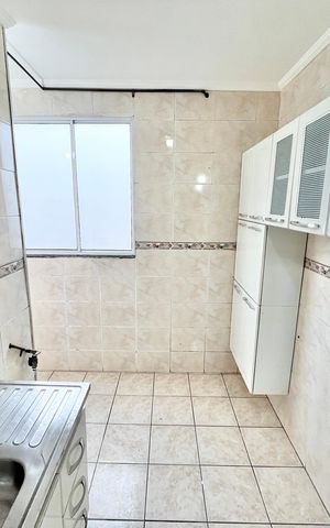 Apartamento para alugar com 60m², 2 quartos e 1 vaga Apartamento para alugar com 60m², 2 quartos e 1 vagaCozinha e Área de Serviço