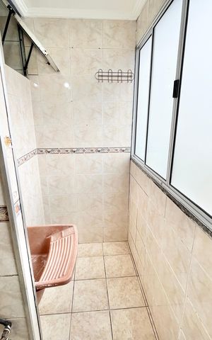 Apartamento para alugar com 60m², 2 quartos e 1 vaga Apartamento para alugar com 60m², 2 quartos e 1 vagaCozinha e Área de Serviço