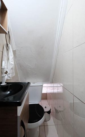 Casa à venda com 138m², 2 quartos e 1 vagaLavabo