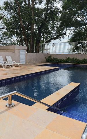 Apartamento à venda com 38m², 2 quartos e sem vagaÁrea comum - Piscina