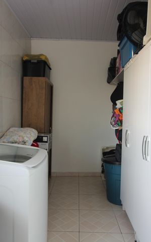 Casa à venda com 161m², 4 quartos e 2 vagasÁrea de Serviço casa 1